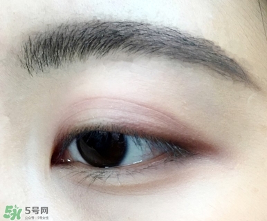 anastasia眼影多少錢？anastasia眼影試色專柜價格