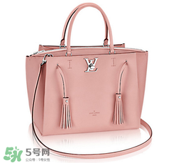lv lockmeto流蘇手提包正品多少錢(qián)？lv新款流蘇包專(zhuān)柜價(jià)格