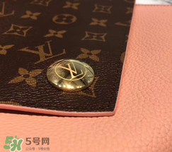 lv2017春夏新款double v包包有哪些款式_好看嗎？