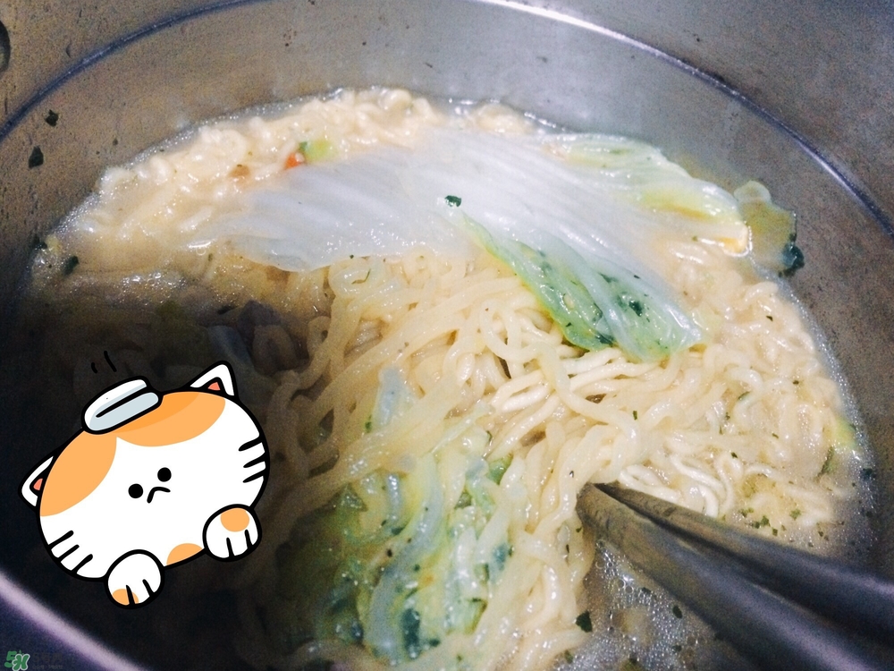 康師傅白胡椒肉骨面好吃嗎？康師傅白胡椒方便面味道怎樣