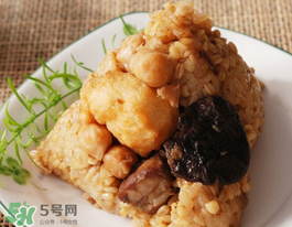 花生粽子怎么做好吃？花生粽子怎么包？