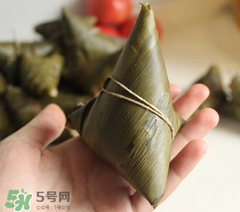 包粽子用什么糯米？包粽子的糯米要泡多久？