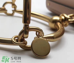 chloe nile怎么看真假？蔻依chloe nile手環(huán)包真假辨別