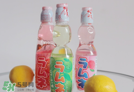 彈珠汽水怎么開？彈珠汽水怎么開不會(huì)噴？