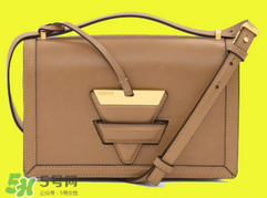 loewe三角包怎么看真假？羅意威巴塞羅那三角包真假辨別