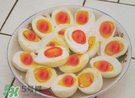 咸鴨蛋為什么會臭？咸鴨蛋為什么會苦