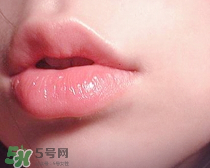 espie rouge唇膏多少錢？ES蘆薈維他命E潤唇膏價(jià)格