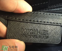 michael kors鎖頭包怎么分辨真假？mk鎖頭包真假辨別