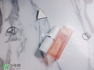 espie rouge唇膏多少錢？ES蘆薈維他命E潤唇膏價(jià)格