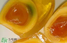 變蛋是堿性食物嗎？變蛋是堿性還是酸性