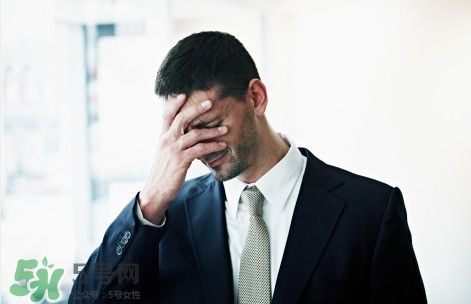 用延時噴劑后需要戴避孕套嗎？延時噴劑說明及其使用方法