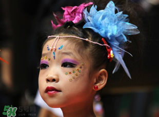 六一怎么給寶貝化妝？六一兒童節(jié)怎么化妝？