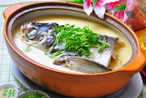 小黃魚(yú)怎么燉湯？小黃魚(yú)燉湯怎么做好吃？