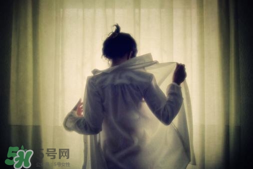 處男能用延時(shí)噴劑嗎？男用延時(shí)噴劑原理和適用人群