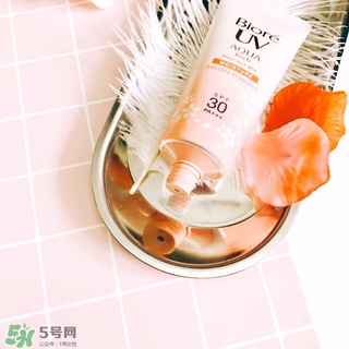 碧柔櫻花防曬霜怎么樣？碧柔櫻花防曬霜好用嗎？