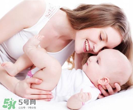 寶寶指甲上有白點是怎么回事？寶寶指甲上有白點正常嗎？