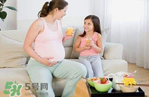 孕婦吃涼的對胎兒有什么影響？孕婦吃涼性的東西會(huì)怎么樣？