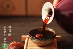女兒紅可以加熱喝嗎？女兒紅用什么容器加熱最好