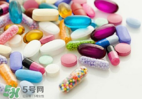 避孕藥一個(gè)月能吃幾次？避孕藥吃多了會(huì)怎么樣
