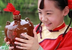 女兒紅可以直接喝嗎？女兒紅可以兌酒喝嗎？