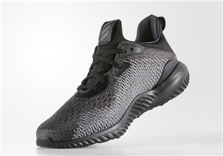 adidas alphabounce阿迪達(dá)斯阿爾法小椰子黑白配色多少錢？