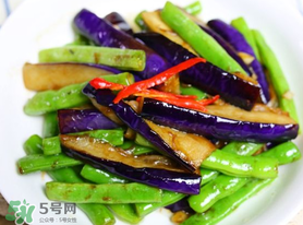 四季豆可以和茄子一起炒嗎？四季豆和茄子能一起煮嗎？