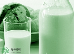 胃脹氣可以喝牛奶嗎？胃脹氣喝牛奶會怎樣？