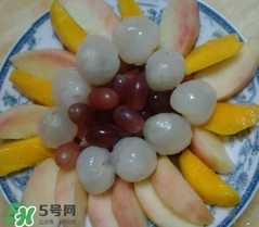 桃子如何切好看？桃子怎么切做拼盤