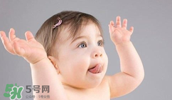 夏季寶寶長痱子怎么辦？怎么預(yù)防寶寶長痱子？