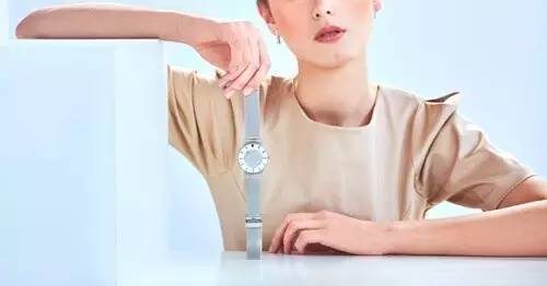 eone手表怎么看時間？eone手表時間怎么調(diào)？