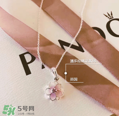 潘多拉項(xiàng)鏈洗澡可以戴嗎？潘多拉項(xiàng)鏈可以帶著洗澡嗎？