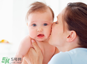 喜寶杏仁油怎么樣？喜寶杏仁按摩油怎么用？