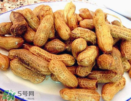 楊梅和花生能一起吃嗎？吃了楊梅還能吃生花生嗎？