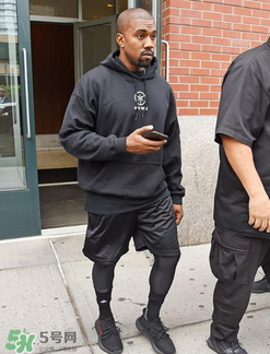 adidas yeezy 350 v2反轉(zhuǎn)奧利奧配色諜照曝光好看嗎？
