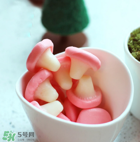 春草餅是什么？春草餅?zāi)睦镉匈u？