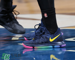 nike kd 10 be true彩虹配色實(shí)物怎么樣？杜蘭特10彩虹底照片曝光