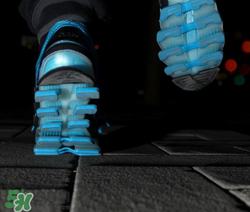 adidas刀鋒戰(zhàn)士怎么樣？阿迪達(dá)斯刀鋒戰(zhàn)士測(cè)評(píng)