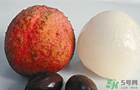 黑葉荔枝有什么功效？黑葉荔枝吃多了會(huì)怎樣？