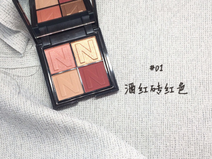 novo眼影好用嗎？novo眼影試色與用法