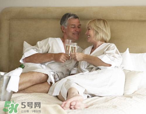 絕經(jīng)后還有性需求嗎？絕經(jīng)后性生活會懷孕嗎？