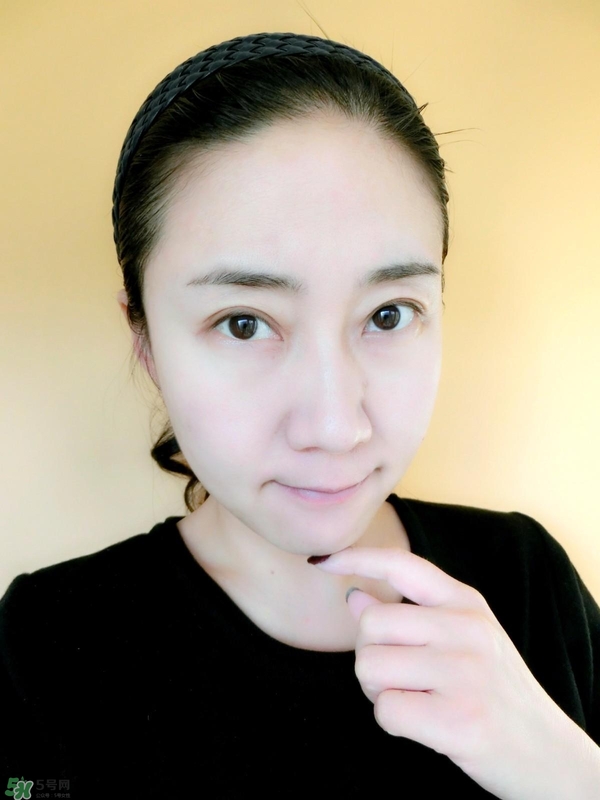 香蒲麗綠色面膜怎么用？香蒲麗綠色水光面膜使用方法