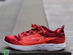 skechers go run 5怎么樣？斯凱奇跑鞋開箱測評