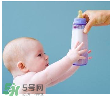 早產(chǎn)兒體重增長(zhǎng)標(biāo)準(zhǔn)是多少？早產(chǎn)兒體重增長(zhǎng)正常值