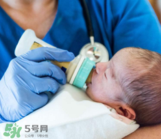 早產(chǎn)兒智力低下的表現(xiàn)是怎樣的？早產(chǎn)兒智力會(huì)低下嗎？