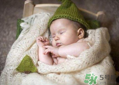 早產(chǎn)兒奶粉有必要嗎？早產(chǎn)兒可以吃普通奶粉嗎？