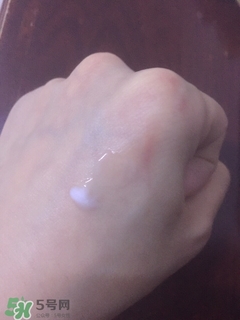 ahc眼霜怎么樣？ahc眼霜好用嗎