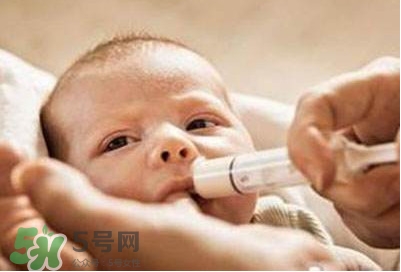 感冒藥可以放在奶粉一起喝嗎？感冒藥能和奶粉一起喝嗎