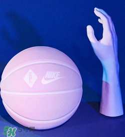 pigalle與nikelab2017聯(lián)名系列什么時(shí)候發(fā)售？