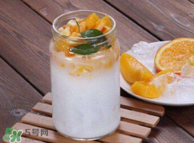 黃桃和酸奶能一起吃嗎？黃桃酸奶怎么做？