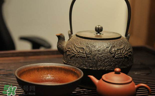 喝茶能吃杏嗎？喝茶可以吃杏嗎？